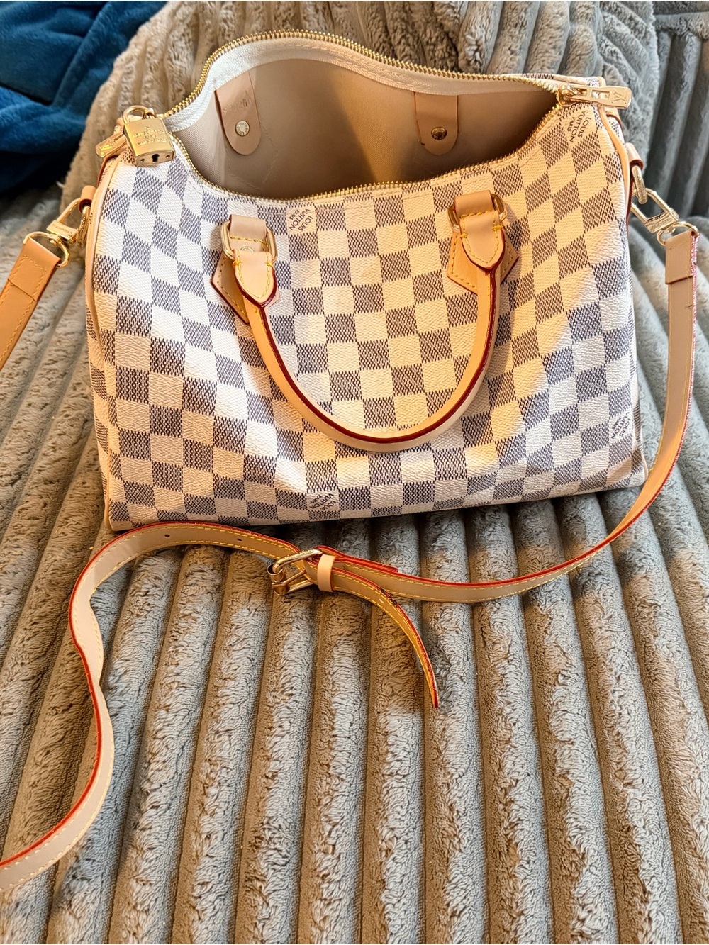 Designer-Style Checkered Satchel Bag in Cream and Gray